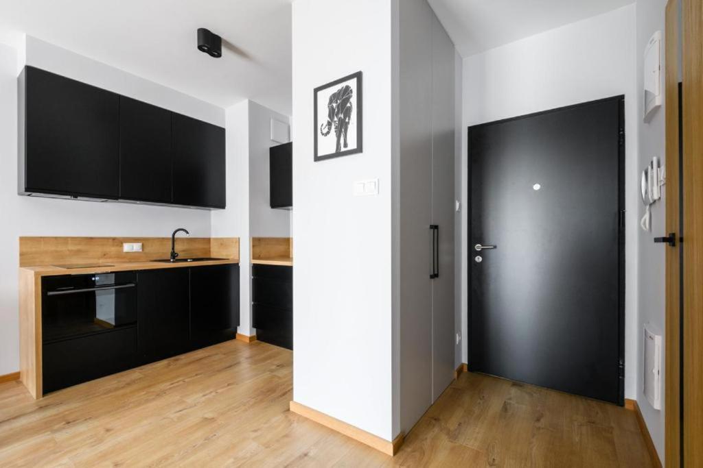 Grzybowska Residence Inter-Apartments Warschau Exterior foto